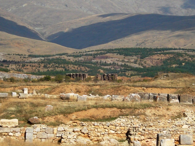 Ruins of Antioch of Psidia. Photo by Maderibeyza. CC BY-SA 3.0