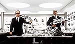 Tommy Lee Jones and Will Smith in “Men in Black 2”