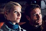 Gwyneth Paltrow and Aaron Eckhart in Possession